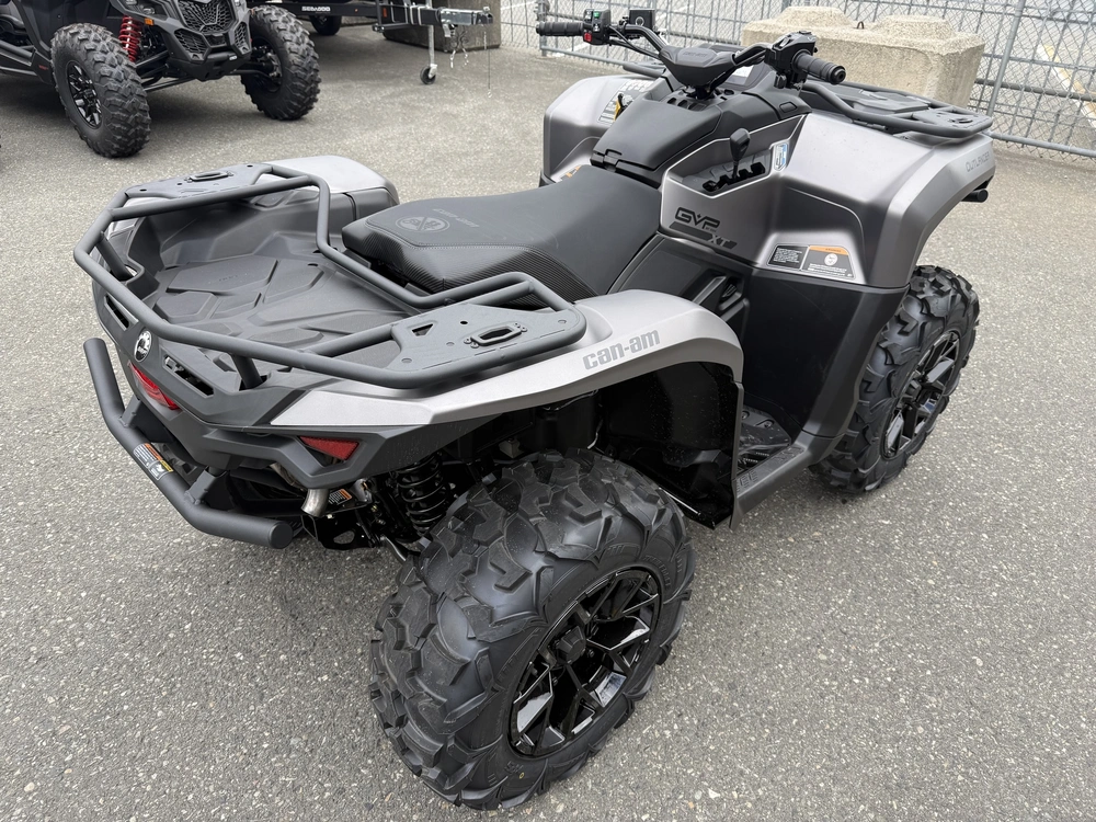 2026 Can-am Outlander Xt 700 alt