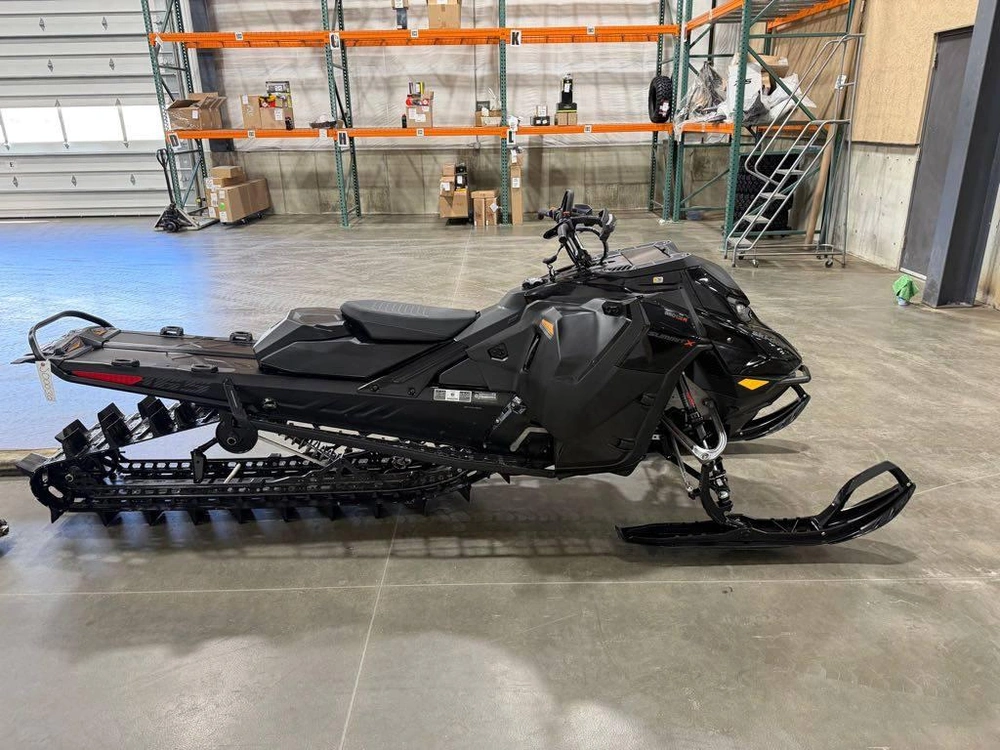 2026 Ski-doo Summit X 165 850 Turbo 10.25" Screen alt