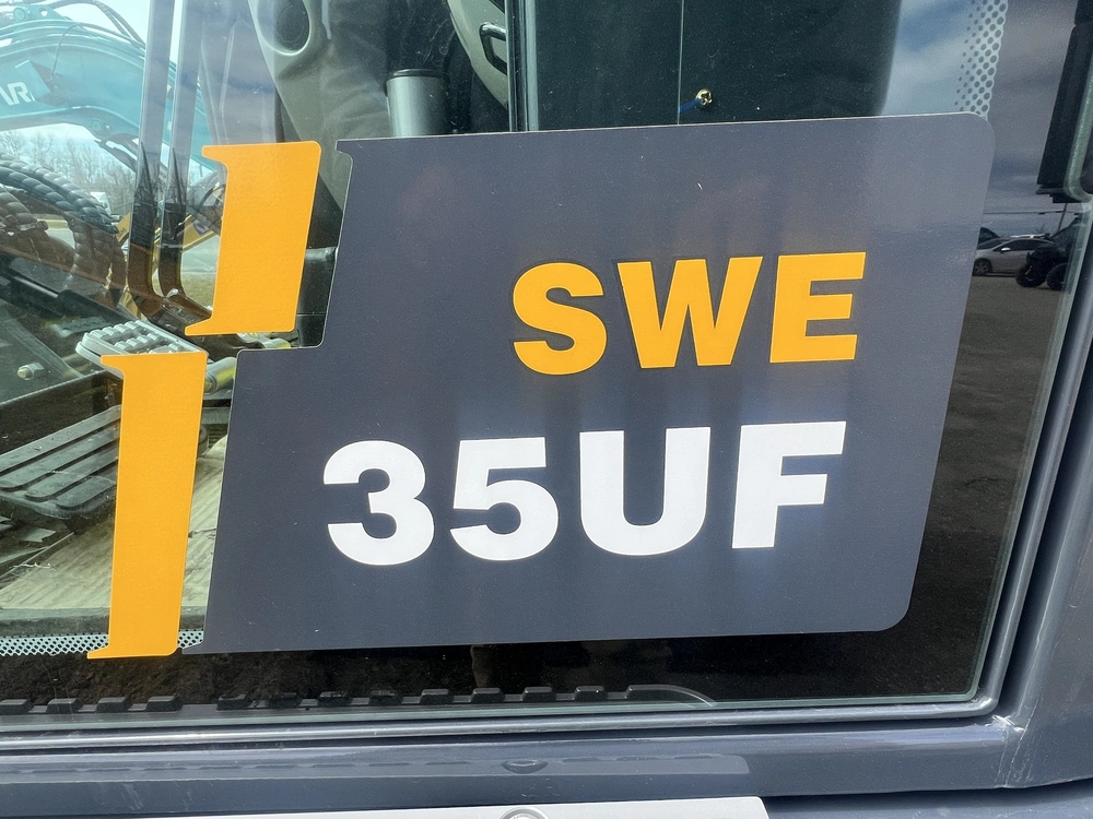 2026 Sunward Swe35uf Cab alt