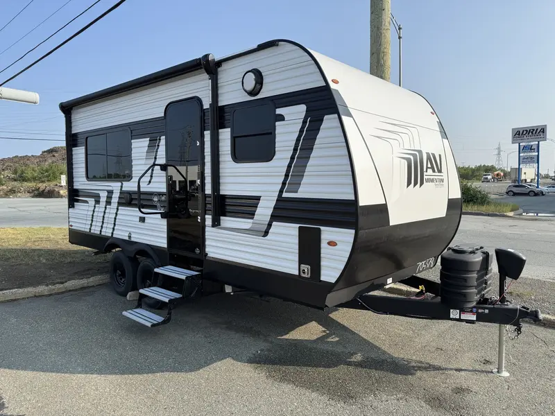 2027 Grand Design 17 mav Momentum
