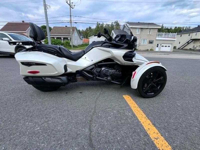 Can-Am F3-T USED 2023