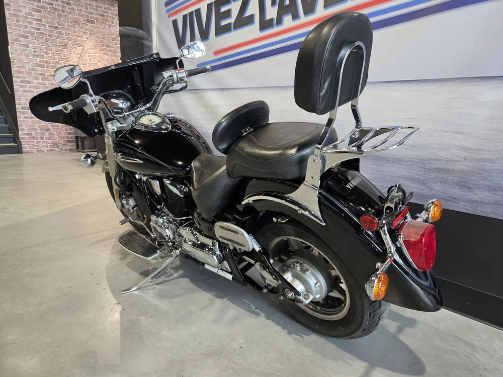 Yamaha V-star 2004 alt