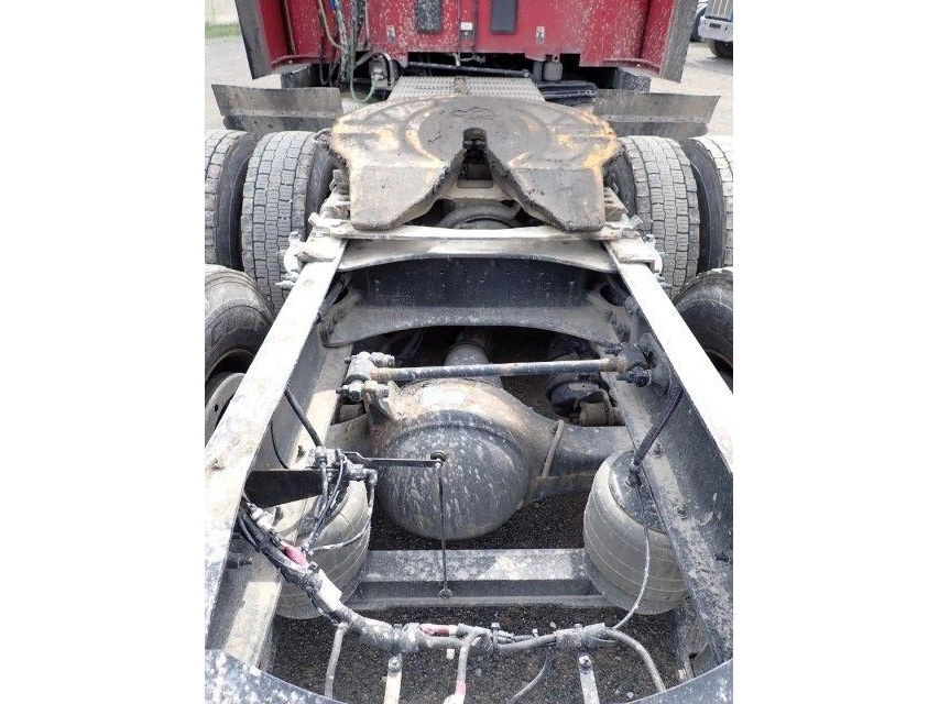 Peterbilt 579 2024