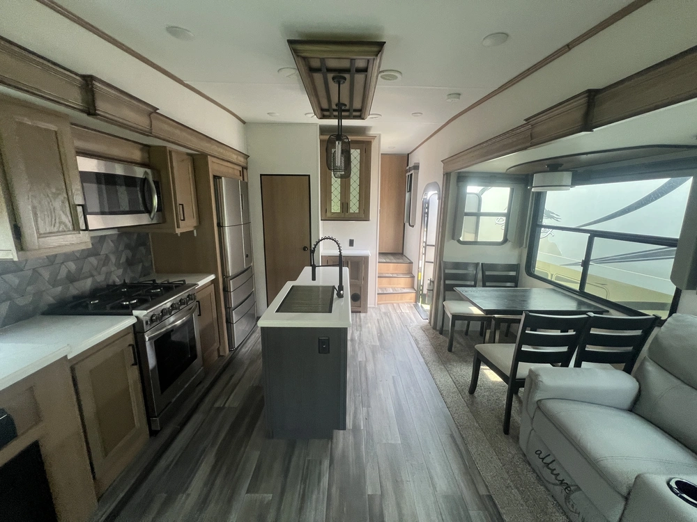 2022 Prime Time Sanibel 3102 Rs Wide Body alt