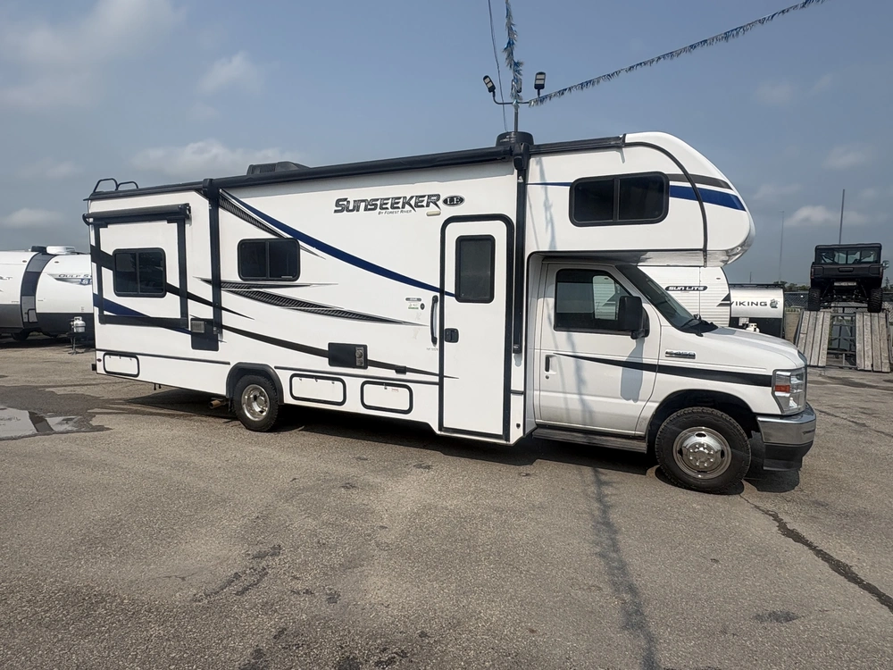 2021 Forest River Sunseeker alt
