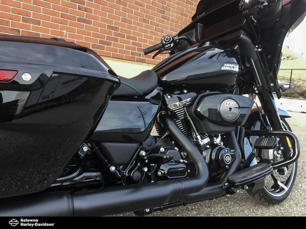 2026 Harley-davidson Flhx - Street Glide® alt
