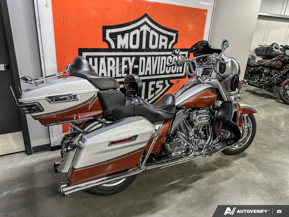 2014 Harley-davidson Flhtcse alt