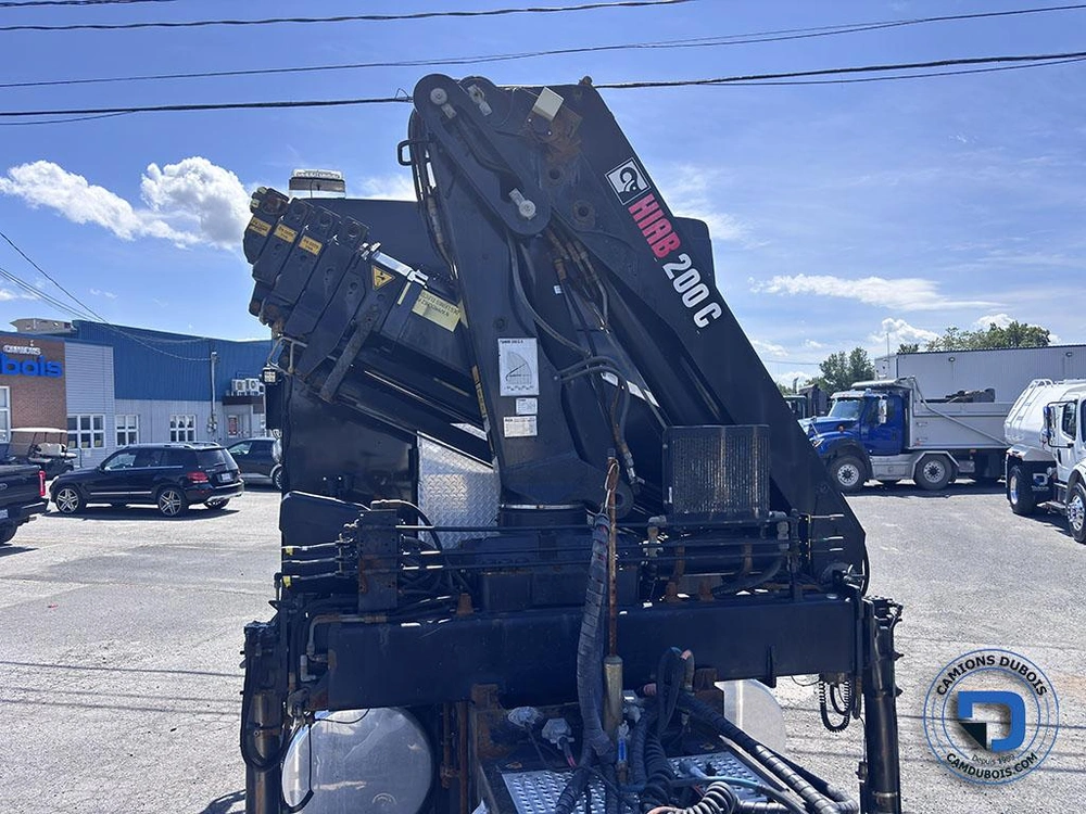 International 5900i Paystar 2016 alt