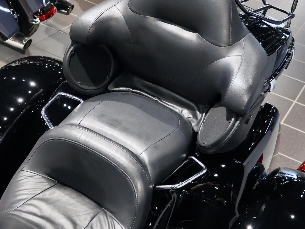 Harley-davidson Tri Glide Ultra Flhtcutg 2020 alt