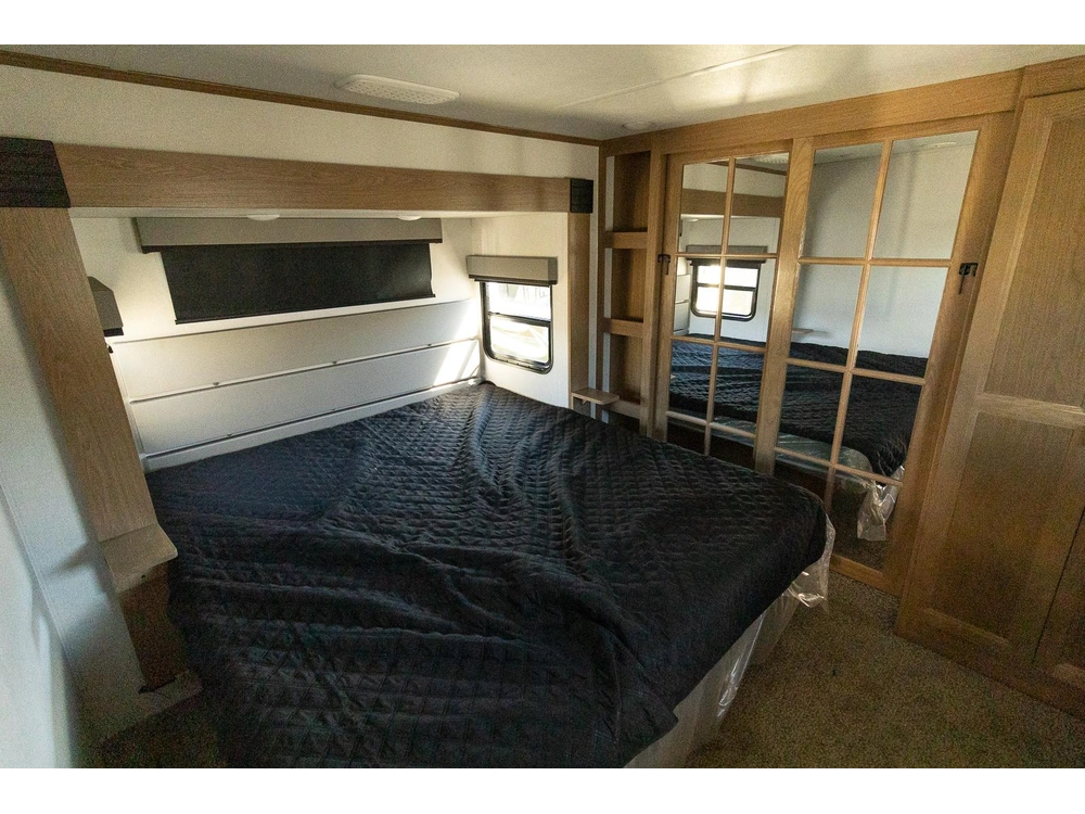 2022 Prime Time Sanibel 3902 Wide Body alt