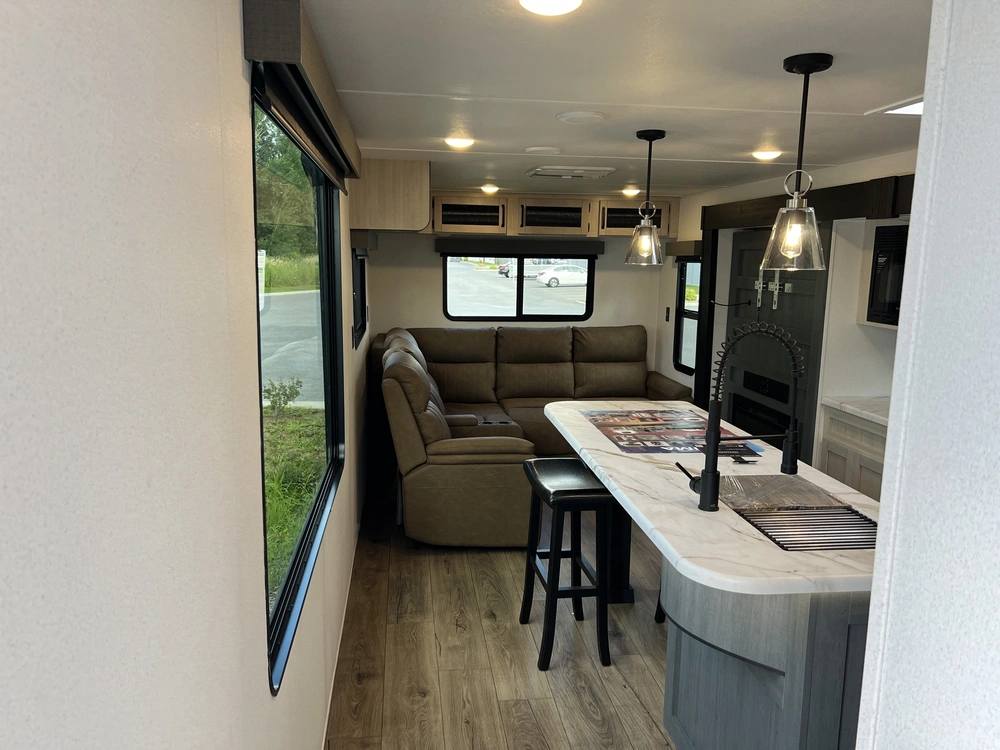 Palomino Puma 290rl 2027 alt