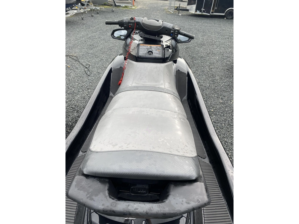 2014 Yamaha Waverunner alt