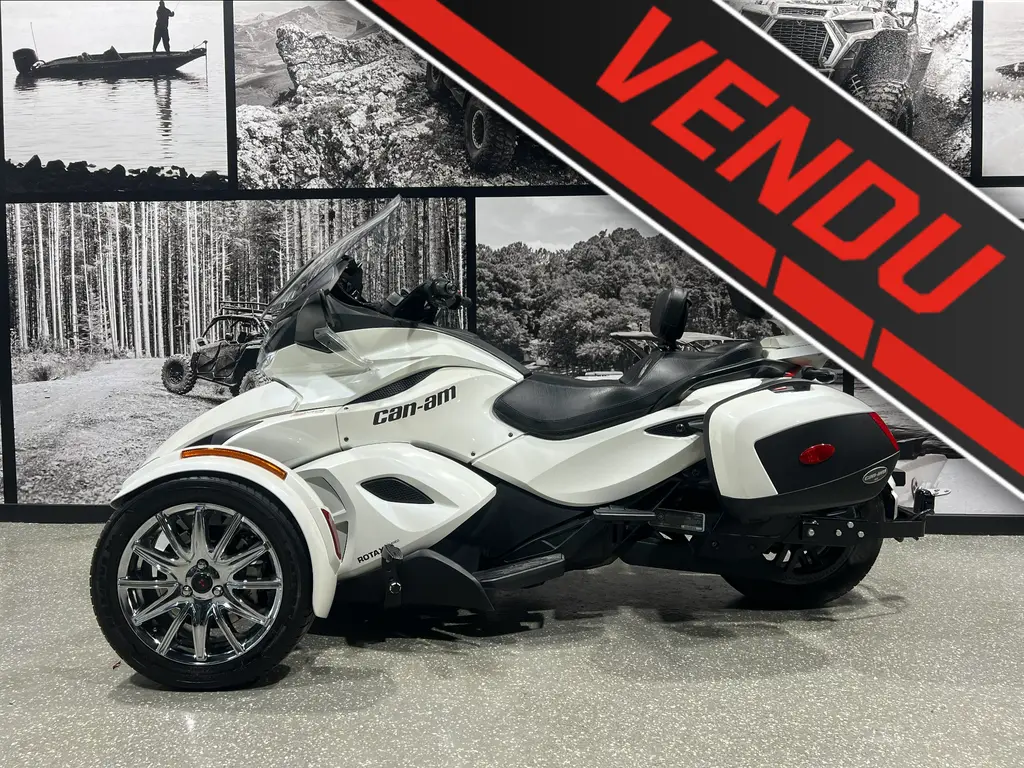 Can-Am SPYDER ST LIMITED SE5 **TRES BIEN ÉQUIPÉ!!** 2013