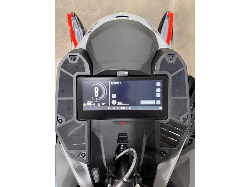 2026 Ski-doo Summit X W/ Expert Package 165 850 Turbo 10.25" Screen alt