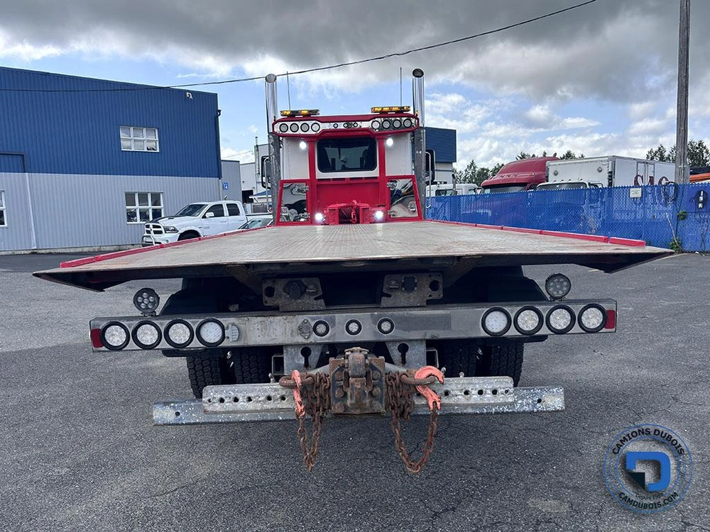 Peterbilt 567 2022 alt