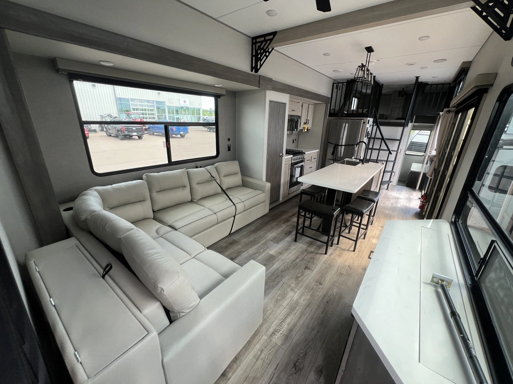 2026 Coachmen Catalina 42condo alt