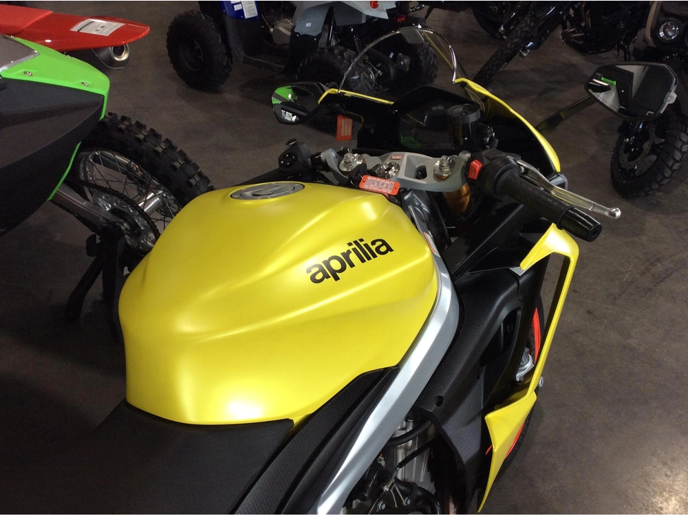 Aprilia Rs 660 Gold Abs 2024 alt
