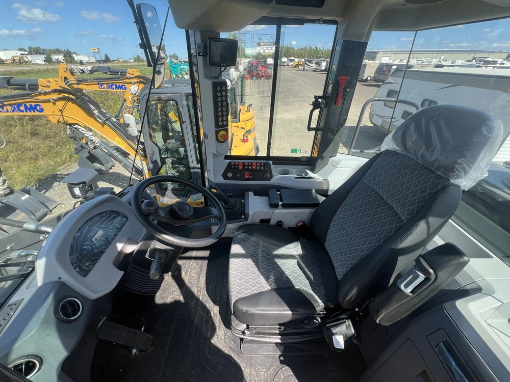 2026 Xcmg Xc948u alt