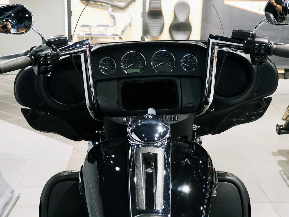 Harley-davidson Tri Glide Ultra Flhtcutg 2020 alt