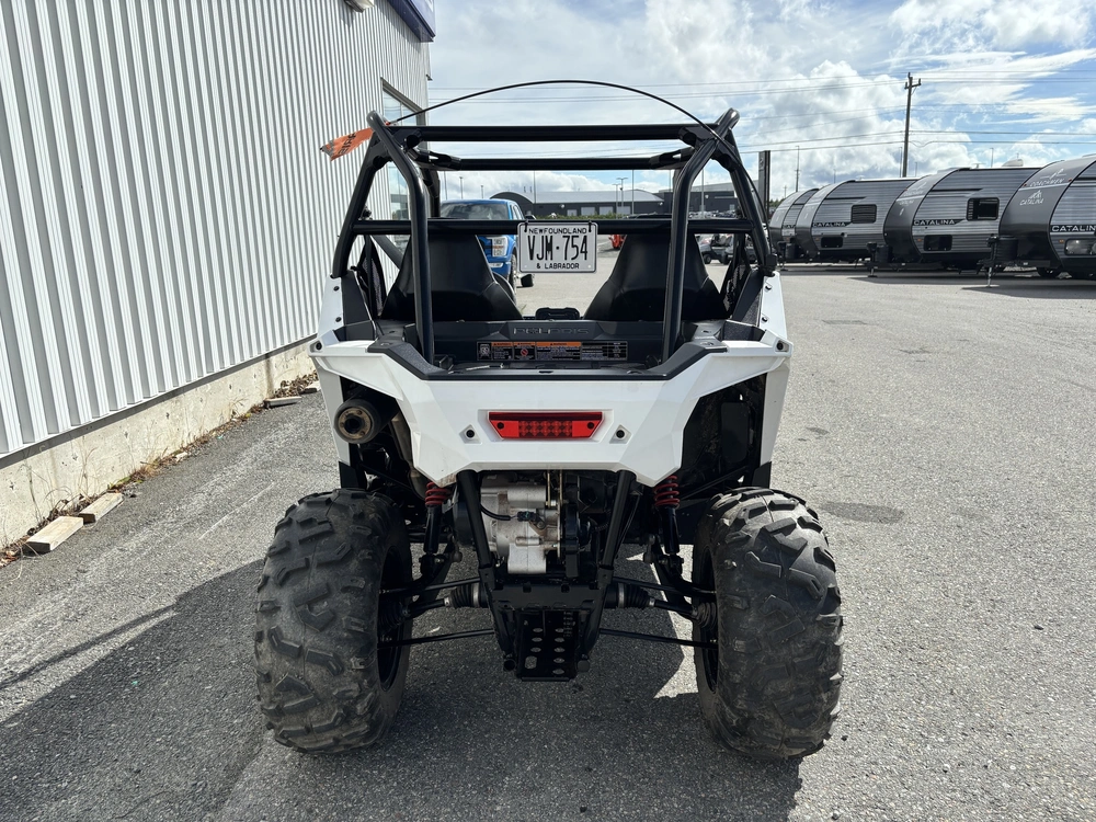 2023 Polaris Rzr 200 alt