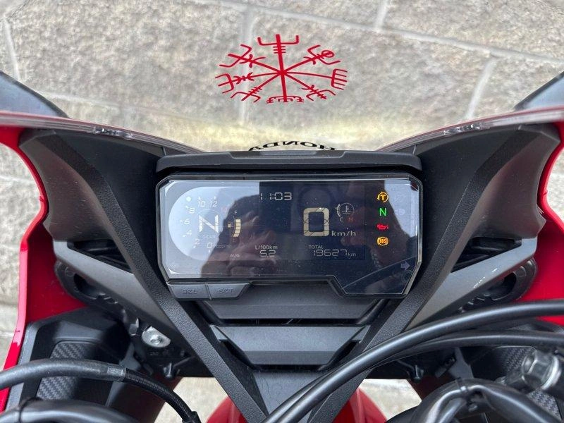 2020 Honda Cbr650r alt