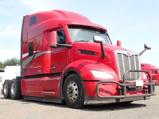 2025 Peterbilt 579