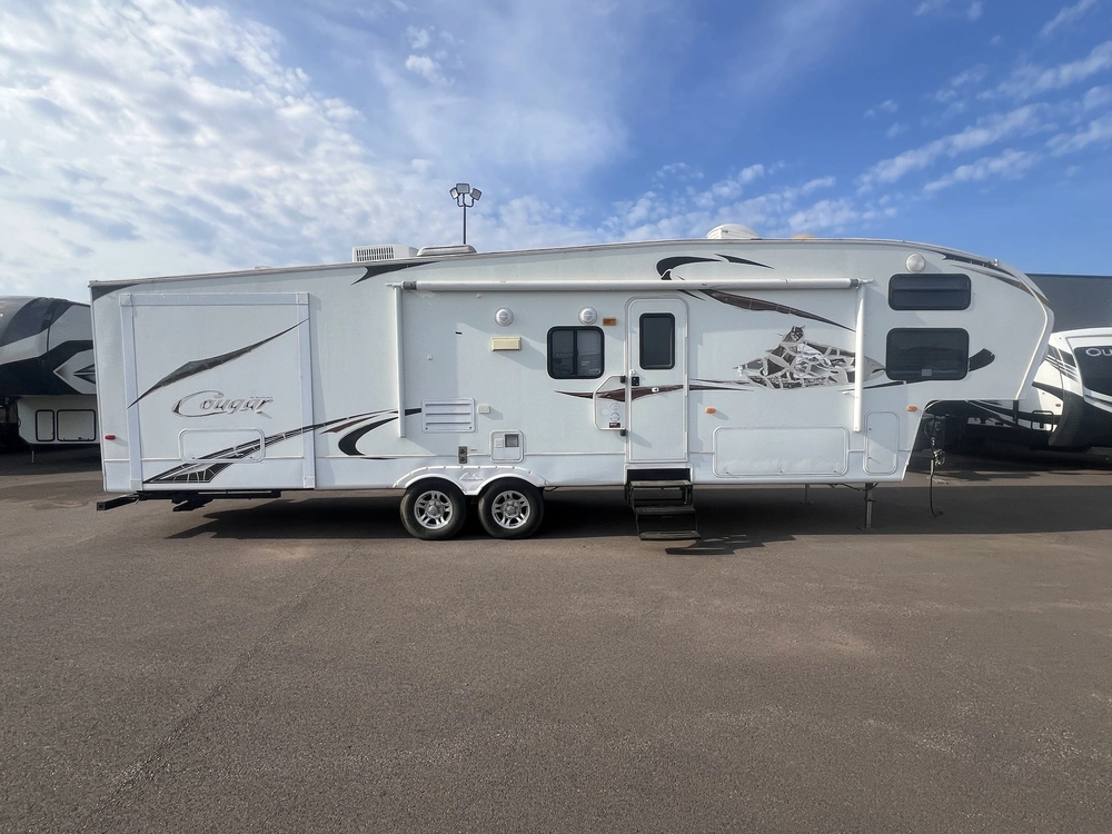 2010 Keystone Rv Cougar 322qbs alt