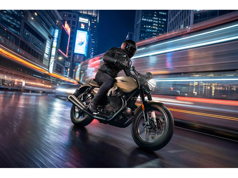 Moto Guzzi V7-850 Stone 2027 alt