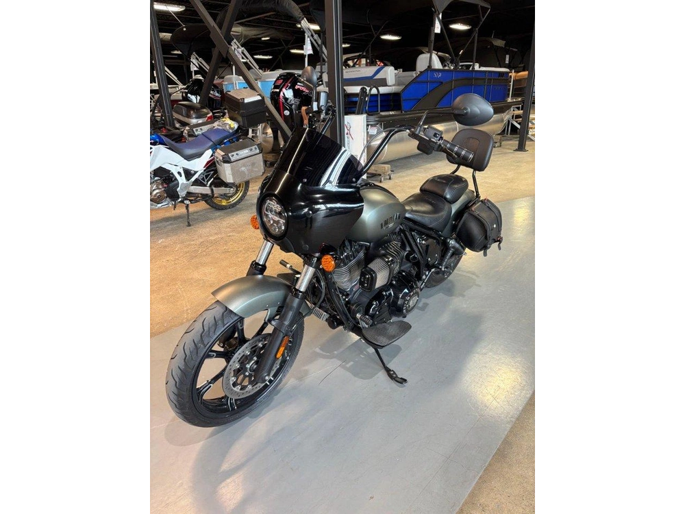 Indian Motorcycle Chief 2022 alt
