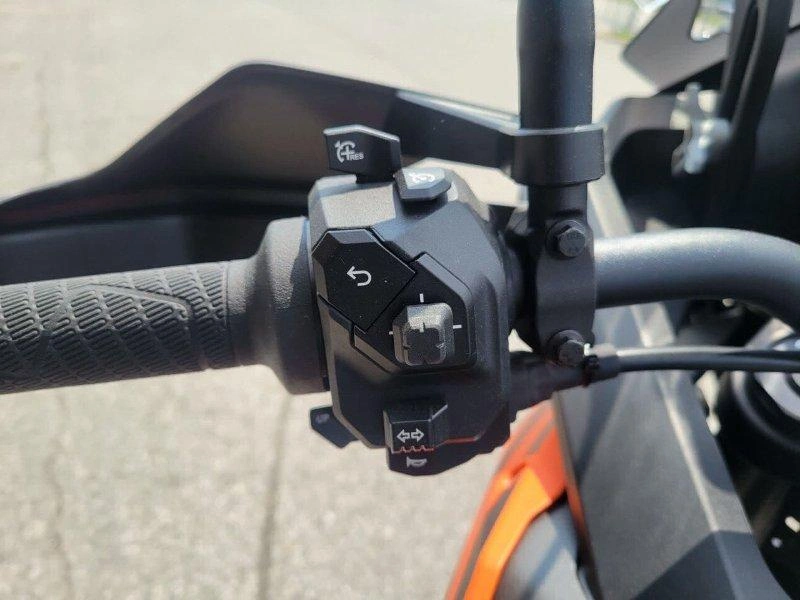 2027 Ktm 1390 Super Adventure S Evo alt