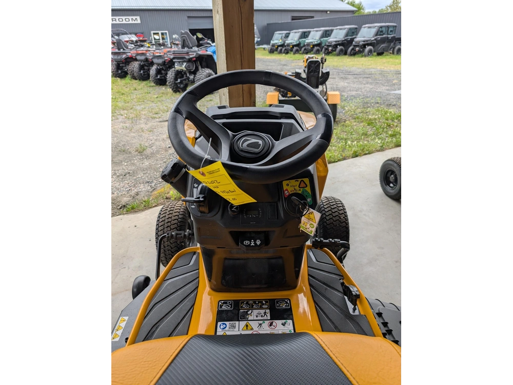 2026 Cub Cadet Lx42 747cc Twin alt