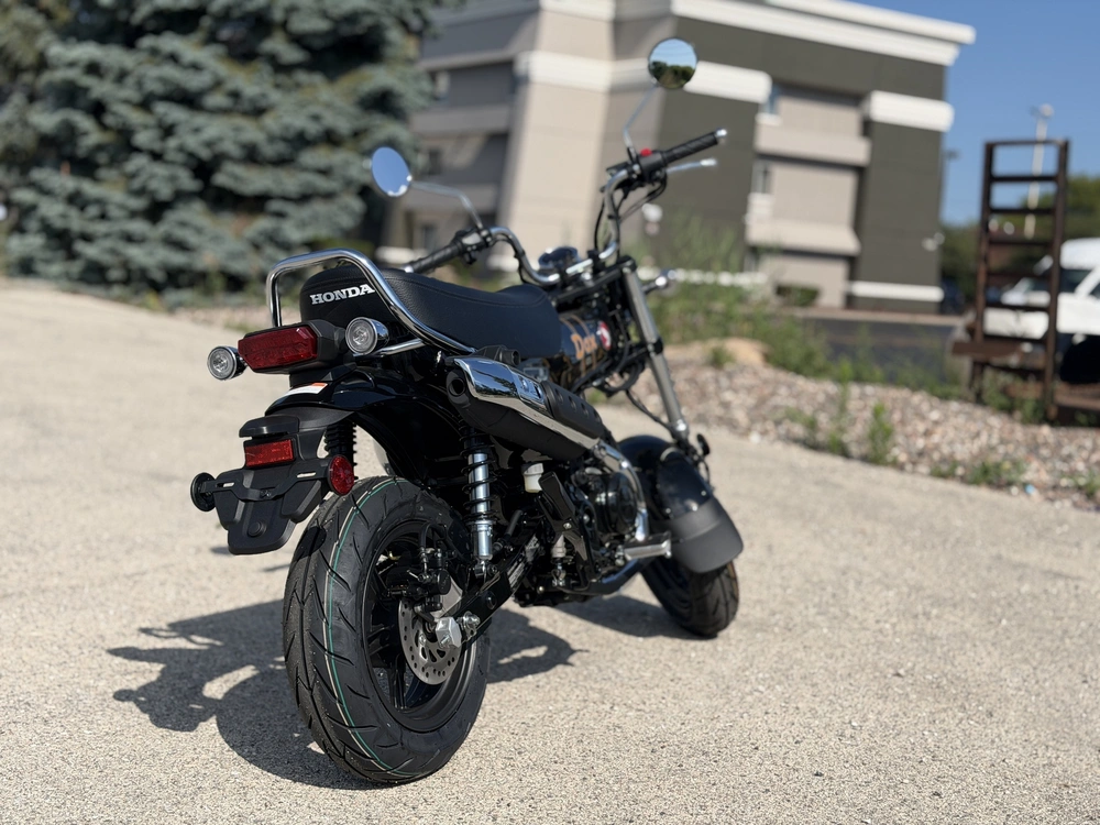 2026 Honda Dax 125 alt