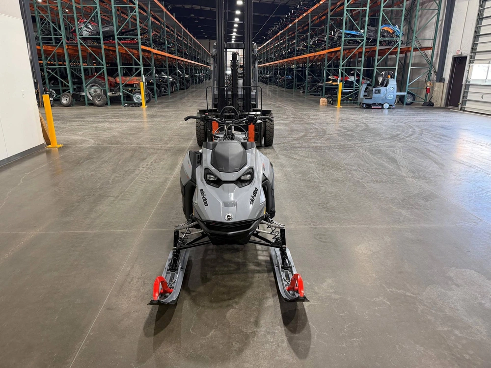 2026 Ski-doo Summit X 850 Turbo 165 10.25 alt