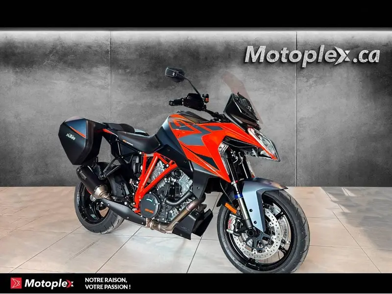 Ktm Superduke Gt 2024 alt