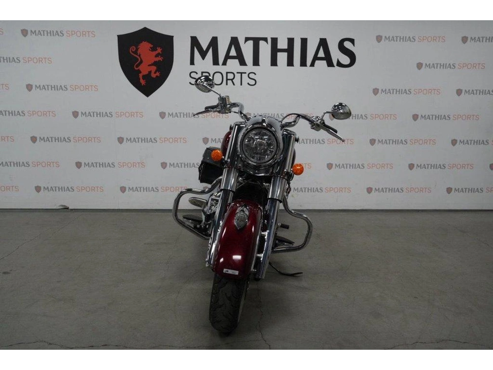 2018 Indian Motorcycle Chief Classic alt