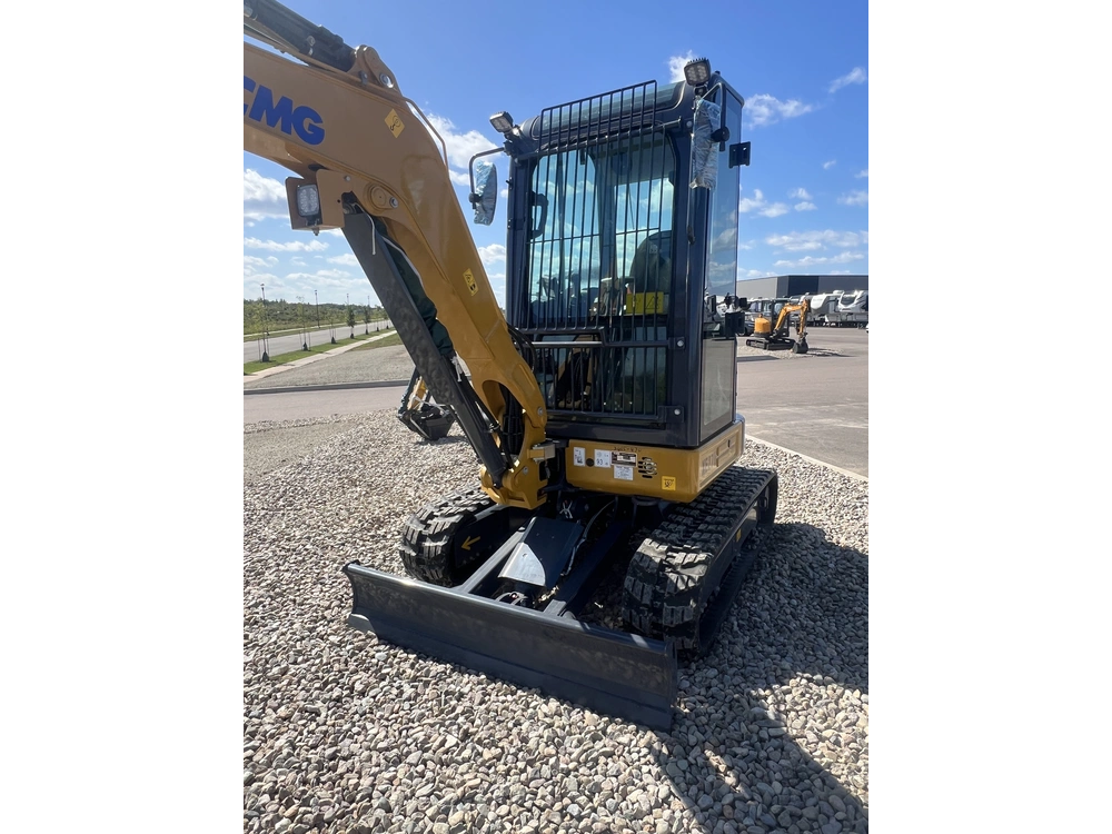 2026 Xcmg Xe27u Cab alt