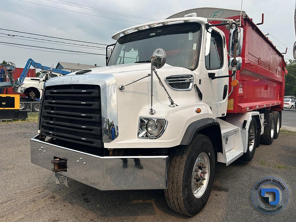 Freightliner 114sd 2022 alt
