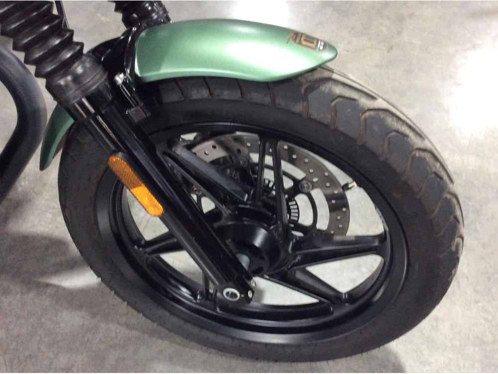 Moto Guzzi V7 Stone Abs 2022 alt