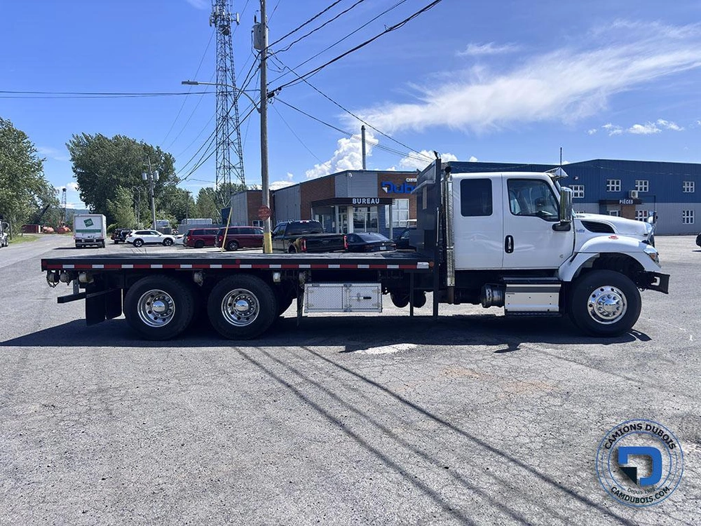 International Hv607 2021 alt