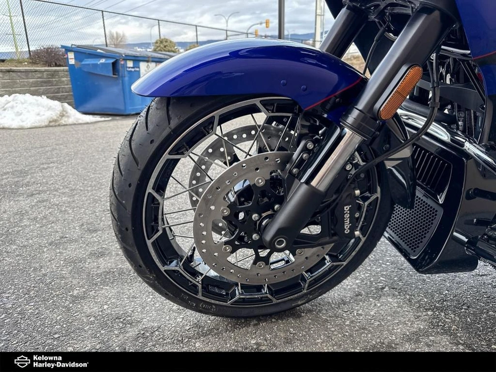 2025 Harley-davidson Fltrxse - Cvo™ Road Glide® alt