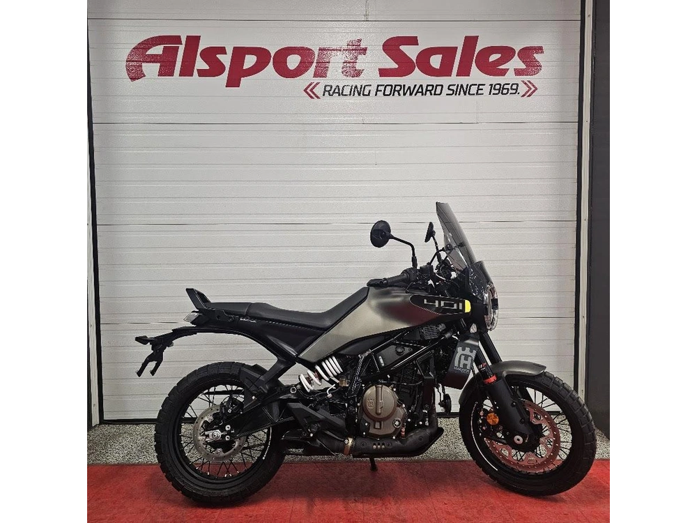 2024 Husqvarna Svartpilen 401 alt