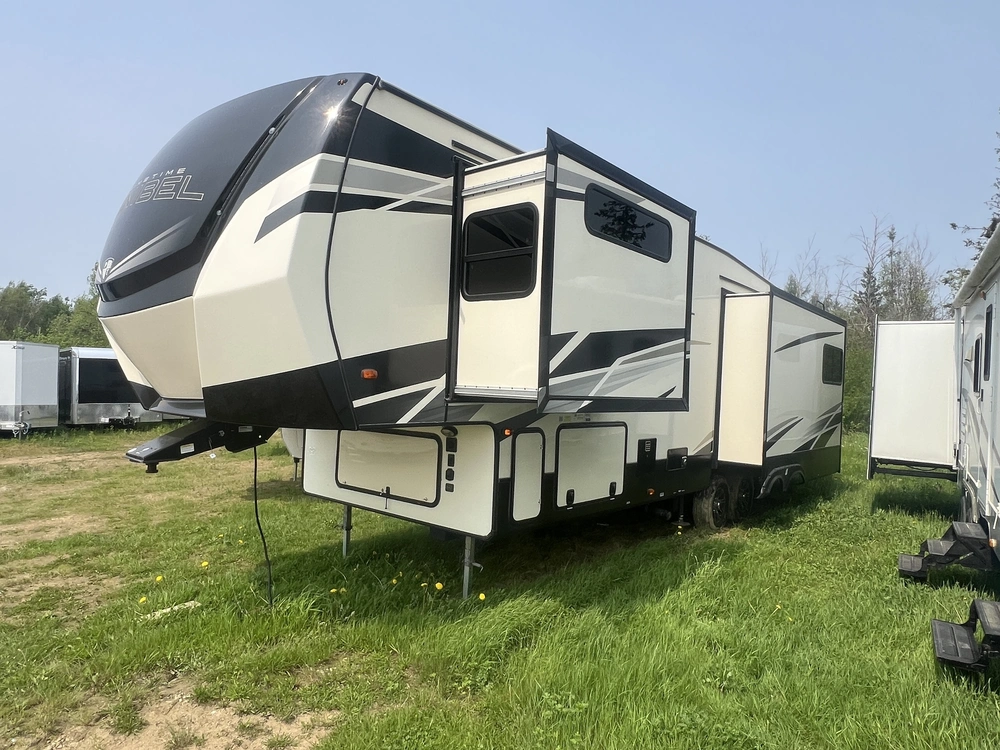 2022 Prime Time Sanibel 3102 Rs Wide Body alt