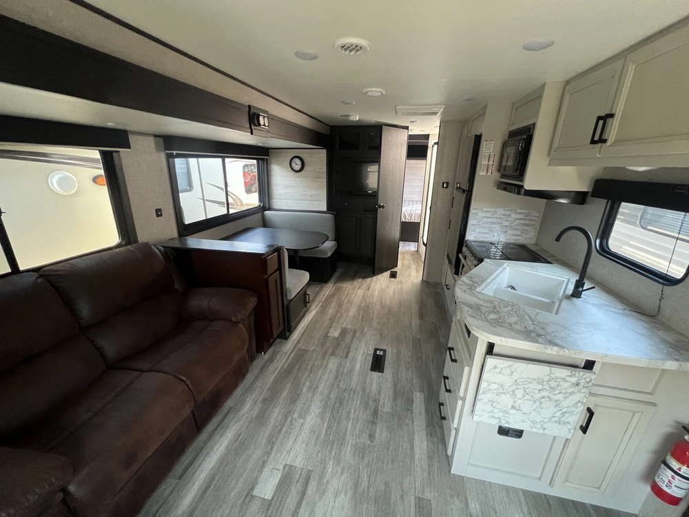 2023 Jayco Jayflight 265rls alt