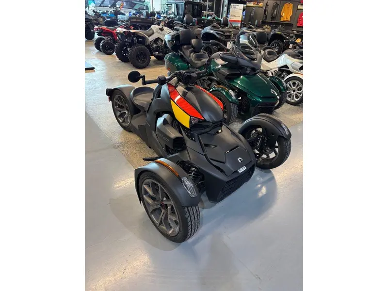 Can-Am RYKER 900ACE 2025