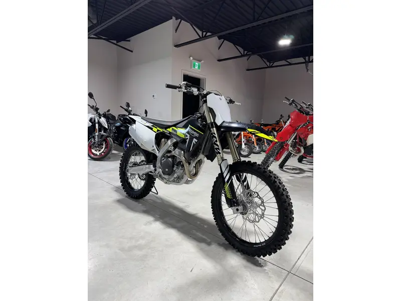 Triumph TF 250-X 2025
