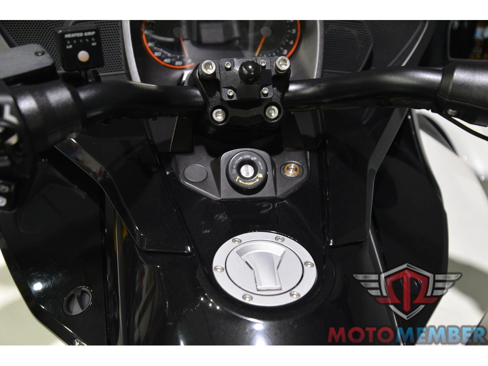 2016 Can-am Spyder F3-t Manual alt