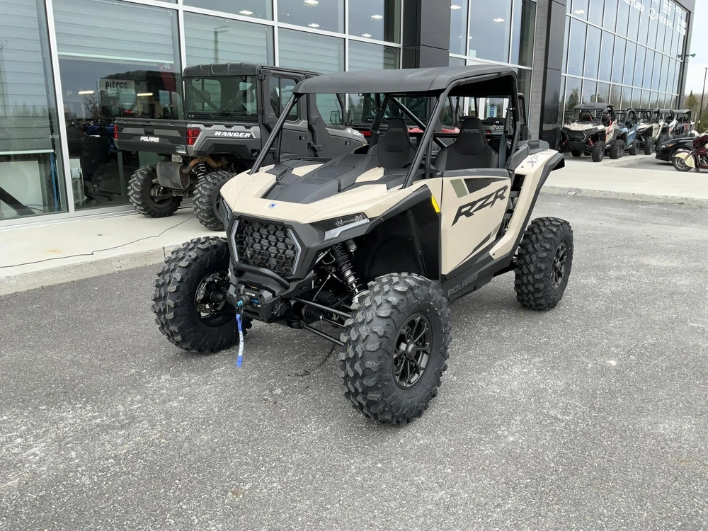 Polaris Rzr Xp 1000 Ultimate 2026 alt