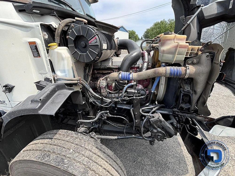 2015 Mack Gu813 alt