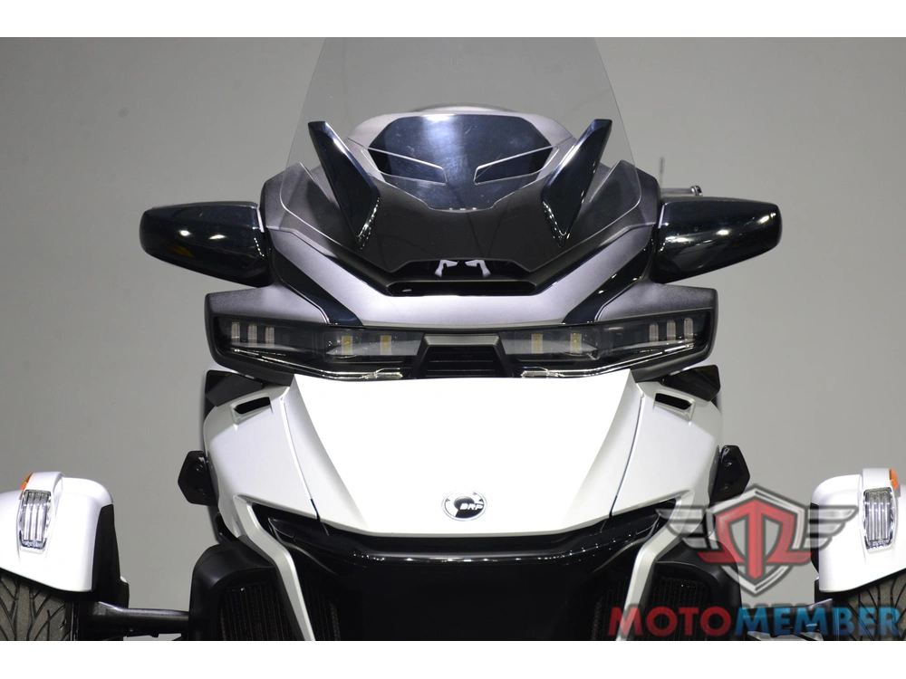 2022 Can-am Spyder Rt alt
