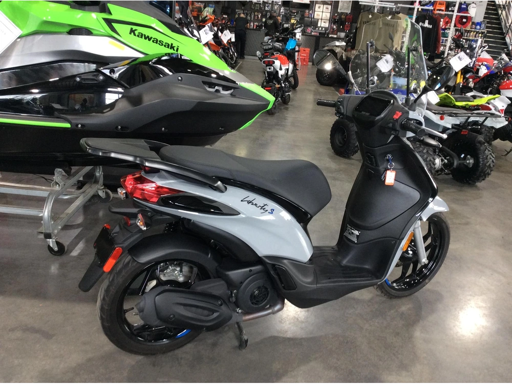Piaggio Liberty 150 S 2025 alt
